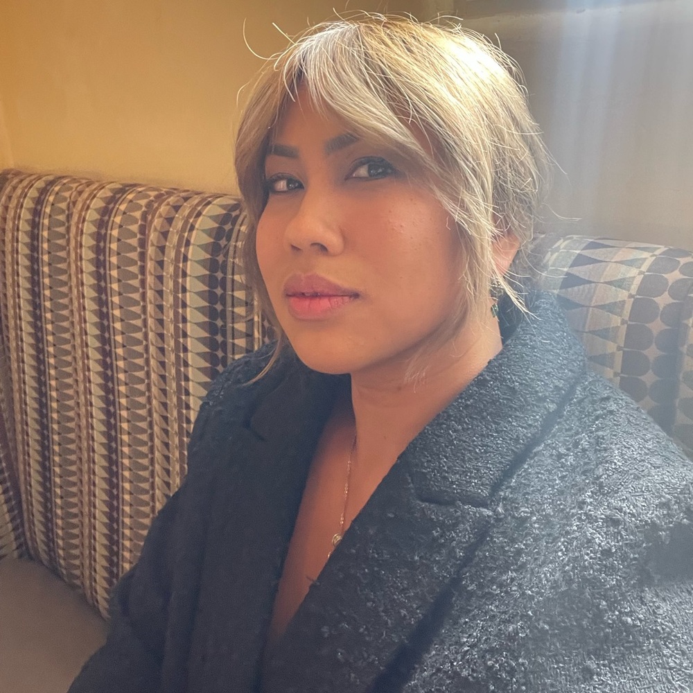 Meet your Posher, Thuy-giang